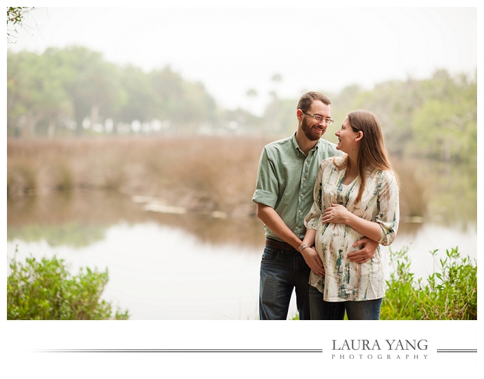 Ormond Beach maternity lifestyle portraits